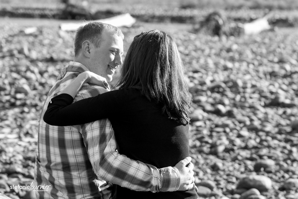 Les-Chilliwack-Engagement-001