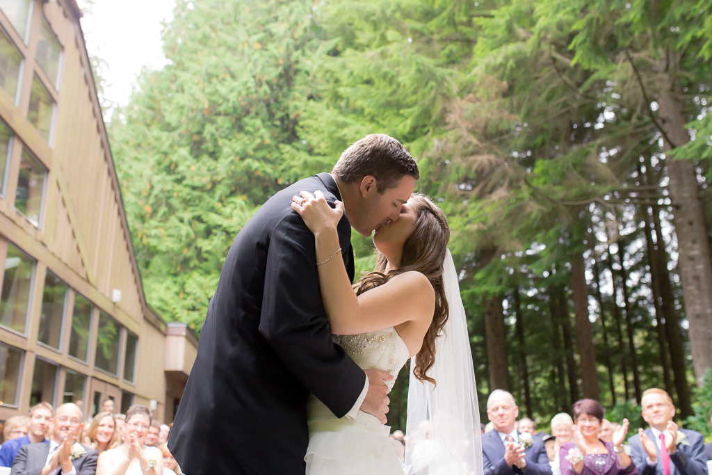 Whonnock-Lake-Wedding-Photos