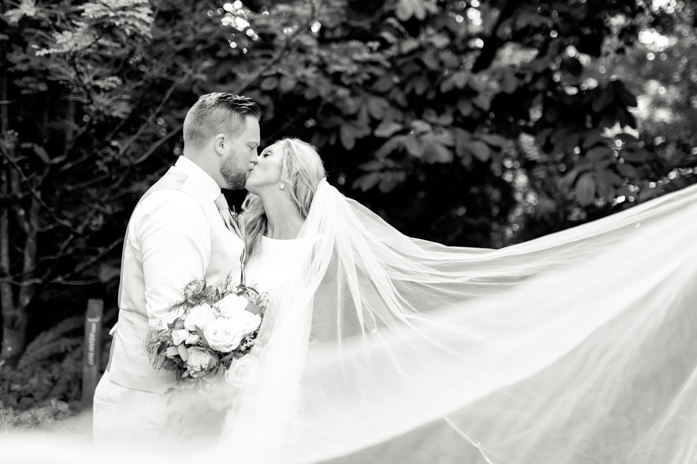 Weddings at UBC Botanical Garden