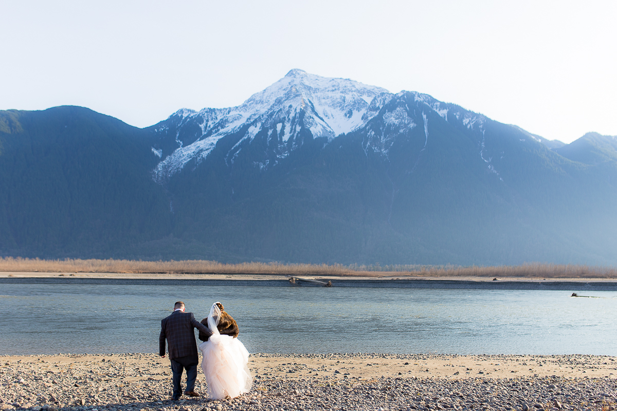 Fraser River Lodge Wedding Photography