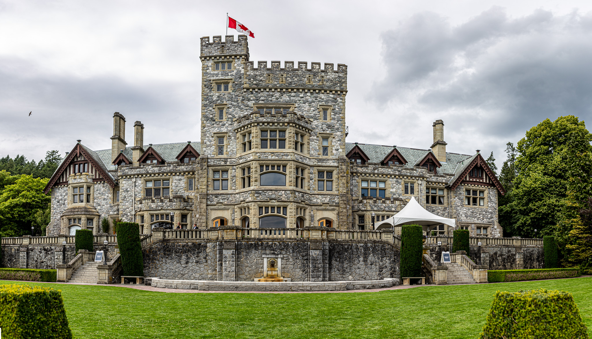 Hatley Castle Wedding Victoria